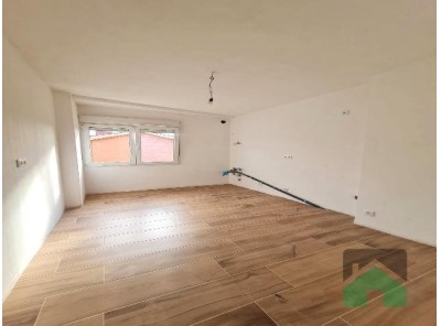 Piso, PUMAR&Iacute;N (GIJON)